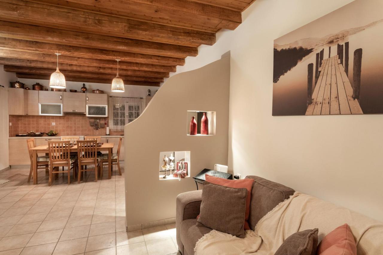 Fridas Place Halikounas Luaran gambar