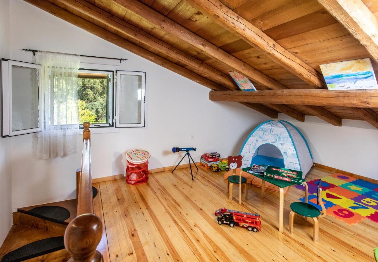 Fridas Place Halikounas Luaran gambar